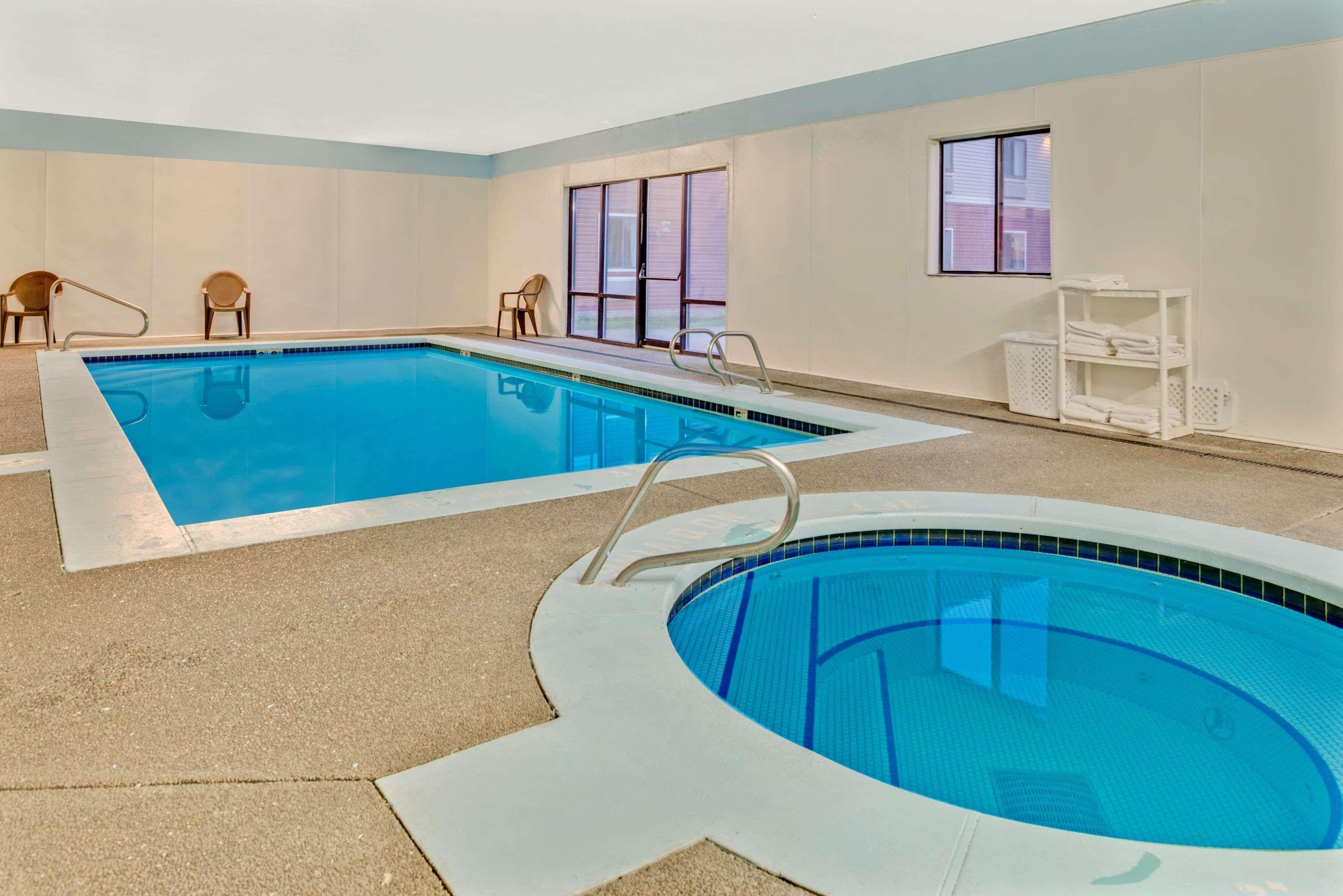 Super 8 By Wyndham Spokane/West Airway Heights Exterior photo